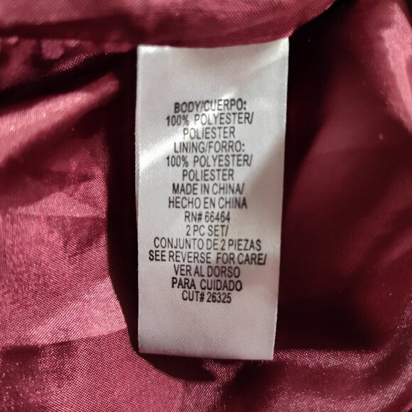 Studio I Woman's Size 6 Maroon Animal Print Fully Lined Shift Dress and Jacket - Picture 11 of 14